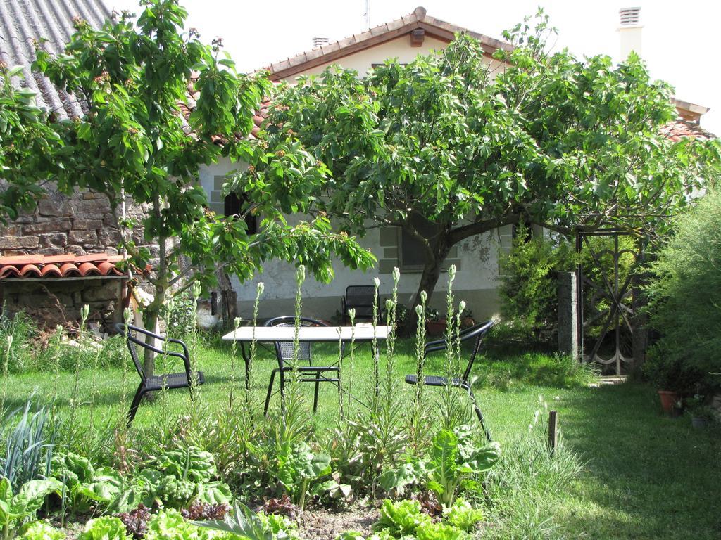 Hostal Rural Huartearena Iza Екстериор снимка