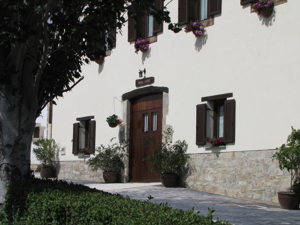 Hostal Rural Huartearena Iza Стая снимка